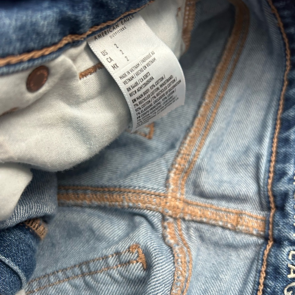 American Eagle Outfitters Blue Distressed Jean Shorts - Picture 2 of 3